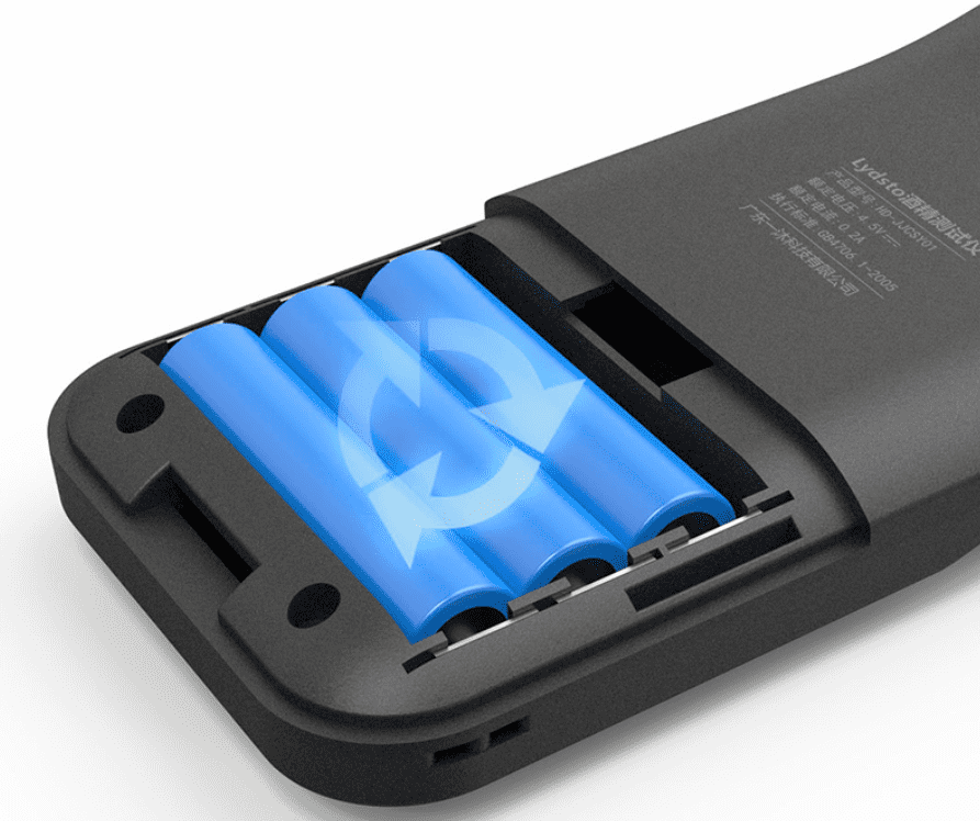 Установка батареек для алкотестера Xiaomi Lydsto Alcohol Tester 